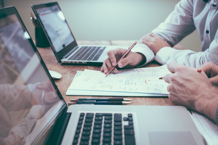 Ufficio in cui si supervisiona ogni fase del processo
